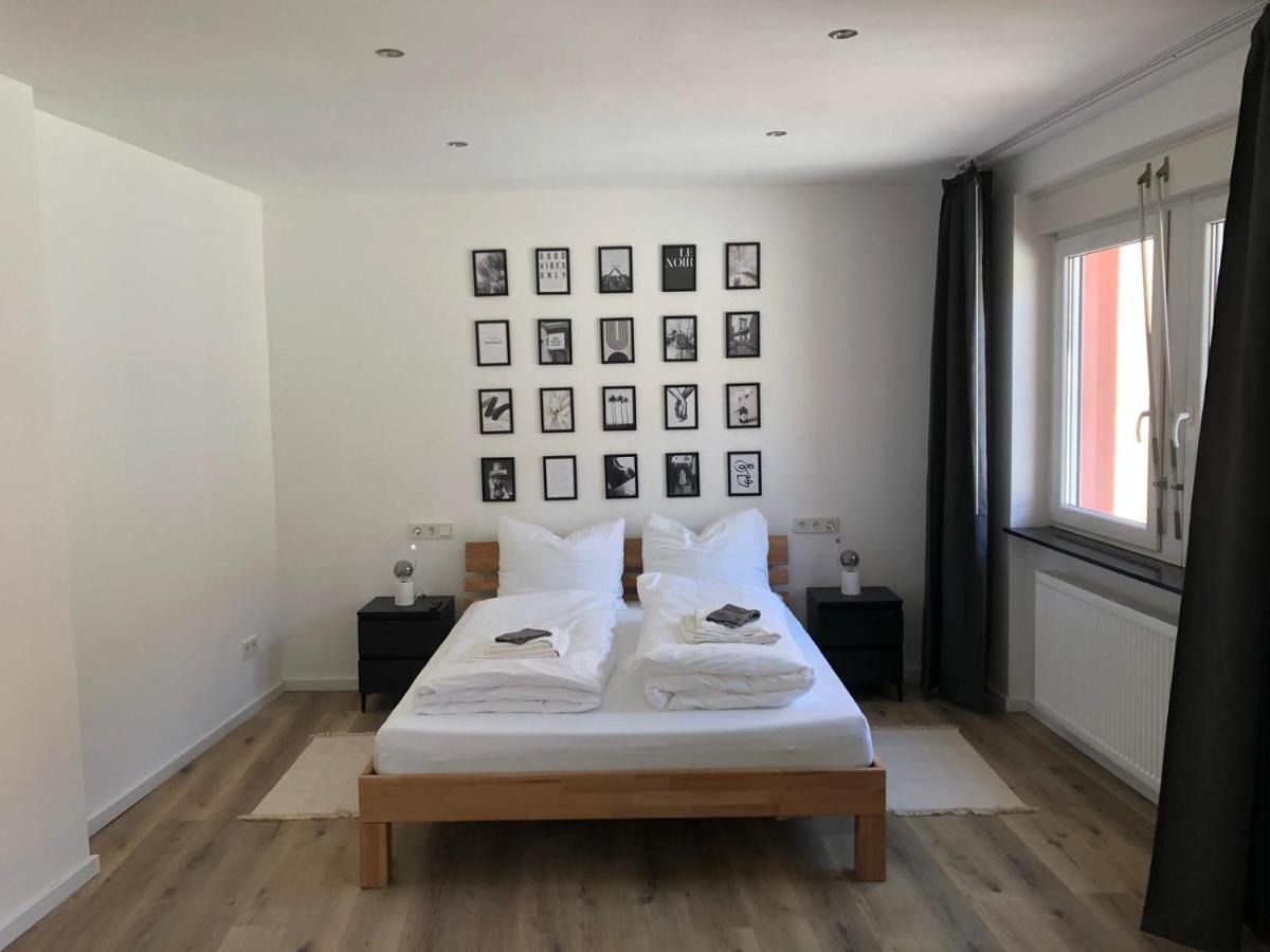 Zentrale Innenstadt-Wohnung Würzburg Kültér fotó
